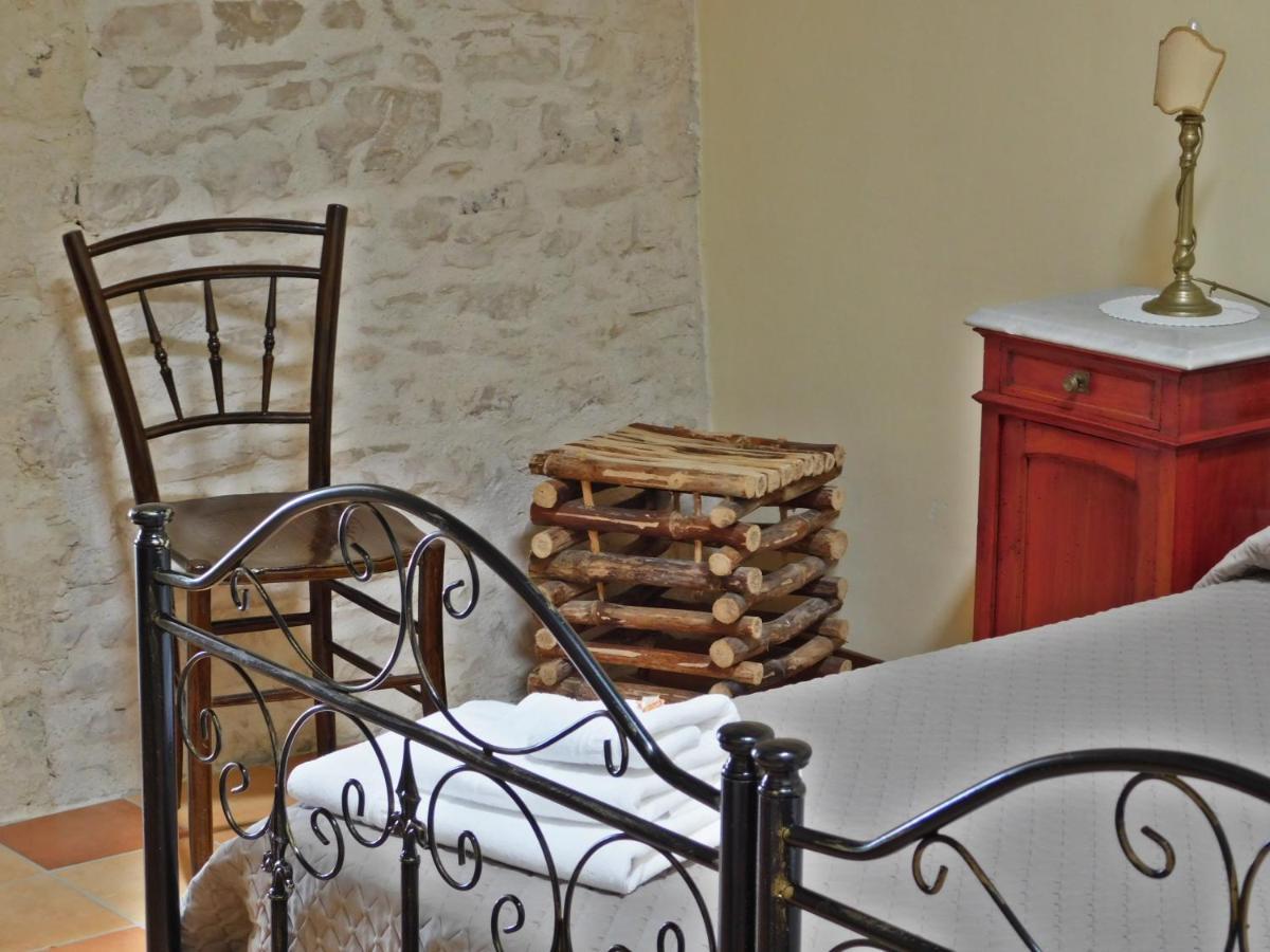 Ai Pilieri Di Bagnoli Villa Castel Del Monte  Buitenkant foto
